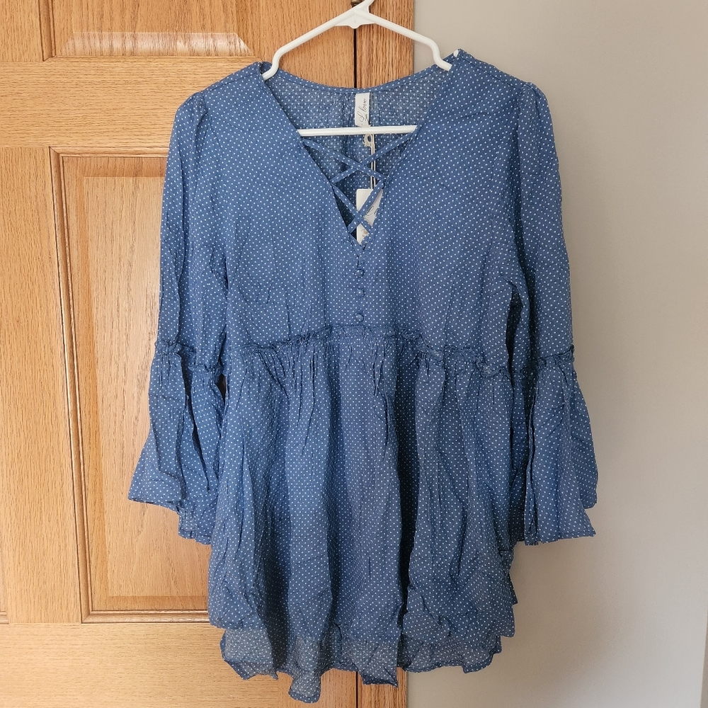 NWT L-Love Top